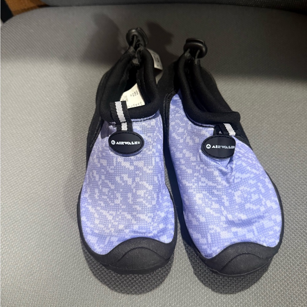 Airwalk Lavender Water Shoes